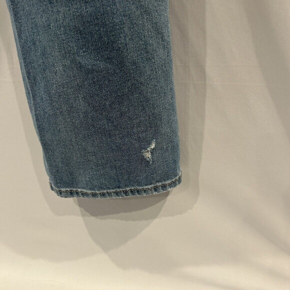 American Eagle Jeans Womens Size 18 Mom Jean Distressed Ripped High Rise Waist - Picture 16 of 16